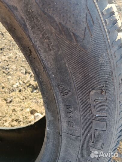 Goodyear UltraGrip 500 255/55 R19 111M