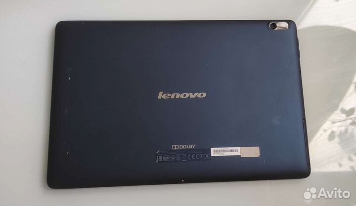 Lenovo планшет