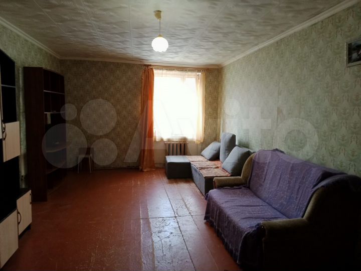 3-к. квартира, 64 м², 1/2 эт.