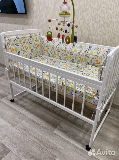 Бортики в детскую кроватку новые