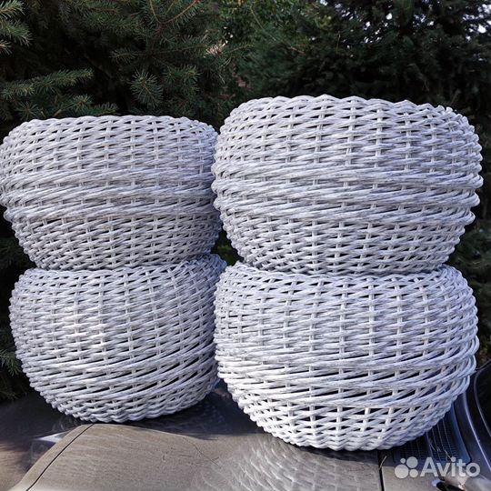 Кашпо из полиротанга