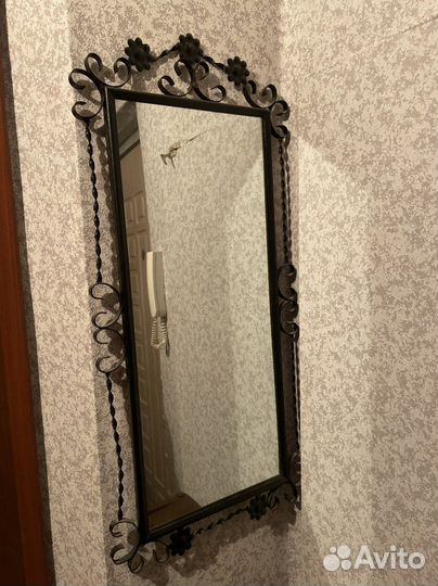Зеркало кованное