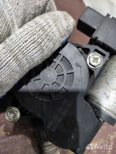 Стеклоподъемник передний левый Mazda CX-7