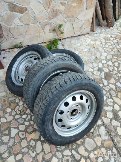 Michelin X-Ice North 185/65 R14 22D