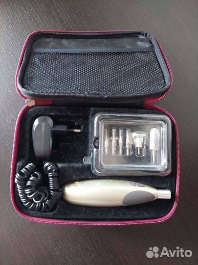 Маникюрно-педикюрный набор Beurer MP60