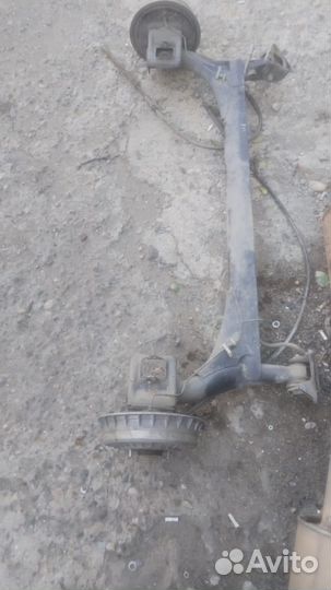 Задняя балка на LADA гранту fl