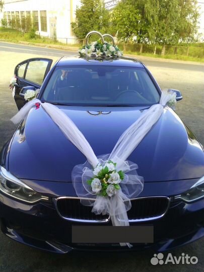 Свадебные украшения на автомобиль (машину)