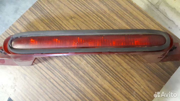 Фонарь задний (стоп-сигнал) в крышку багажника Foc