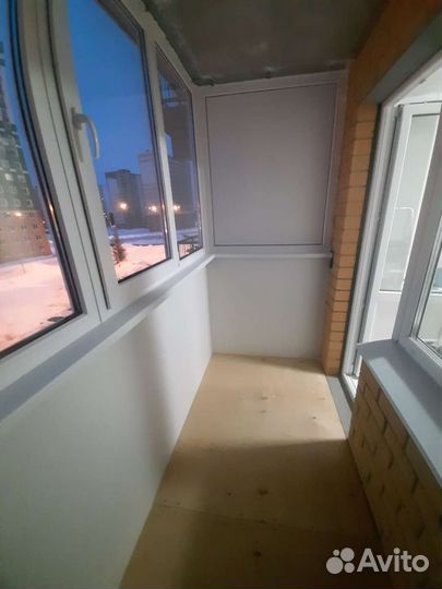 Окна, Балконы