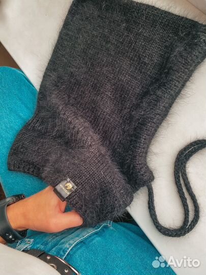 Капор черный