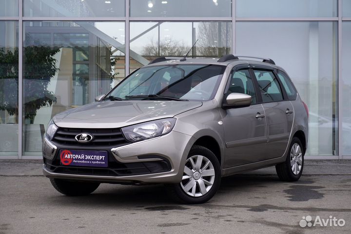 LADA Granta 1.6 МТ, 2020, 32 400 км