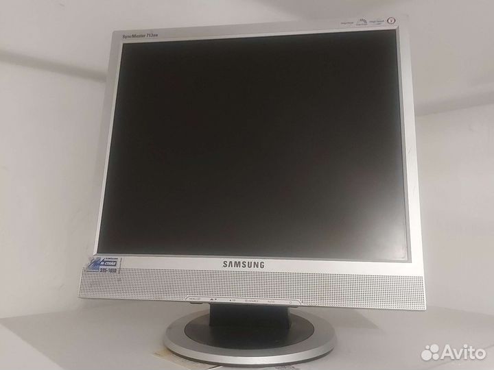 SyncMaster713BM