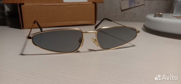 Солнцезащитные очки