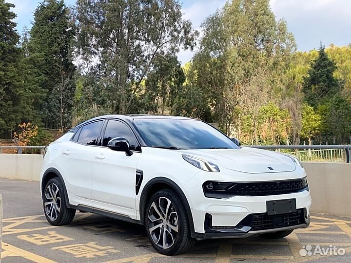 Lynk & Co 05 2.0 AT, 2021, 45 000 км