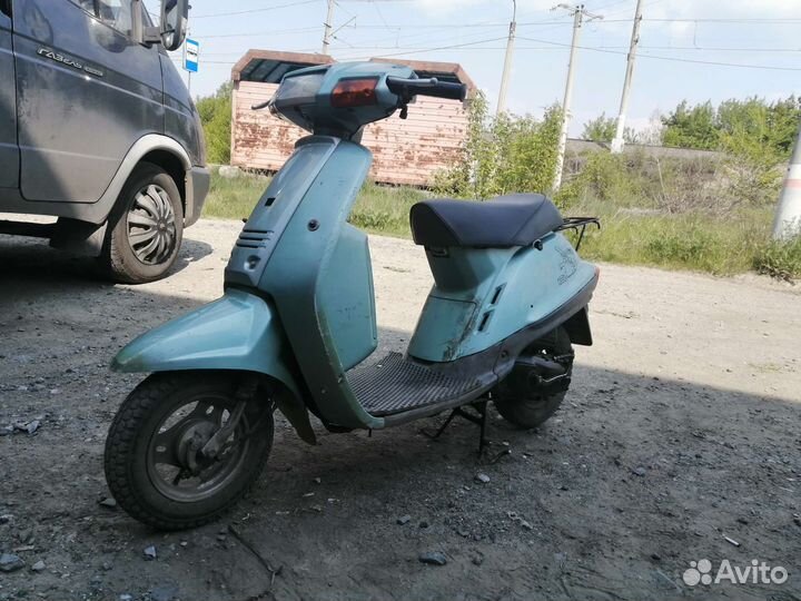 Скутер Yamaha mint