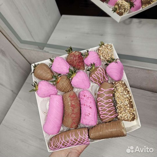 Доставка цветов / шоколадный подарок