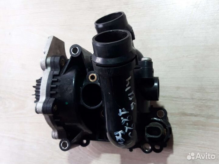 Помпа с термостатом 2,0 TSI Volkswagen Passat B6