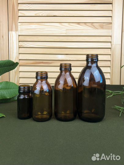 Флакон из коричневого стекла с широким горлом