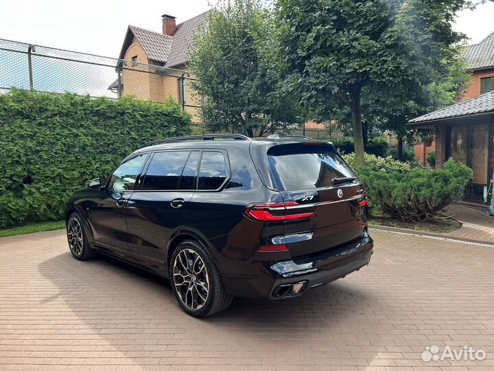 BMW X7 3.0 AT, 2022, 10 км