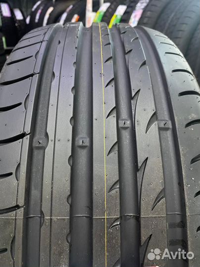 Roadstone N8000 225/45 R18 95Y