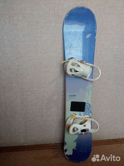 Сноуборд комплект 138 крепления Burton s