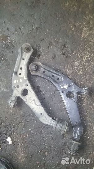 Рычаг передний правый нижний honda stepwagon RF3/4