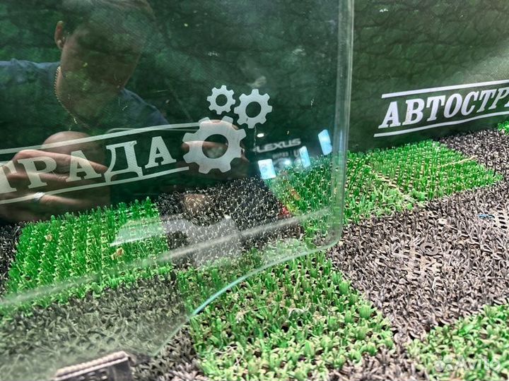 Стекло двери переднее левое Lexus Gx460 2009-2020