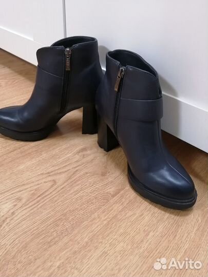 Полусапожки женские 36 размер