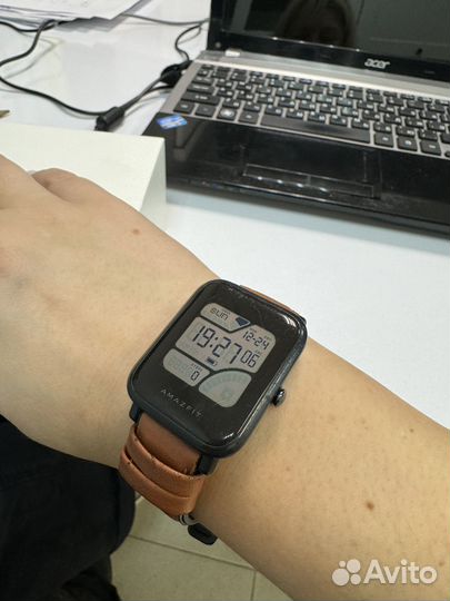 Смарт часы xiaomi amazfit Bip