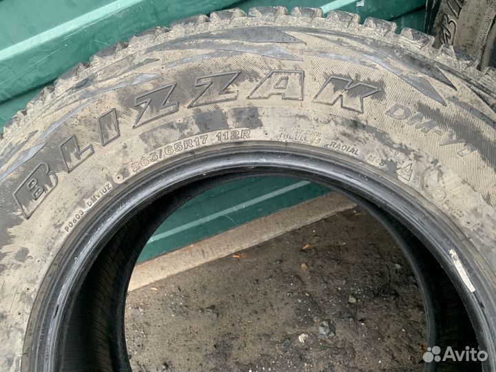 Bridgestone Blizzak DM-V1 265/65 R17 112R