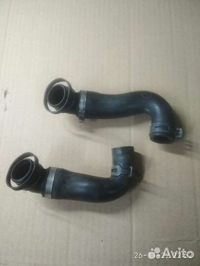 Патрубок BMW M5 E60