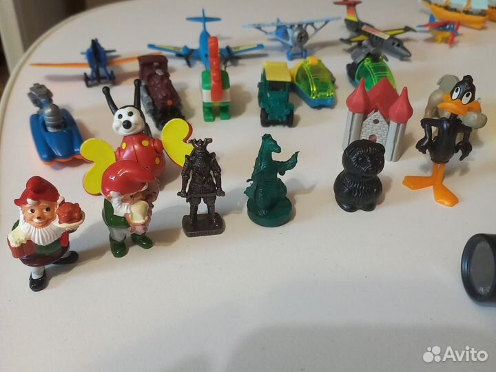 Игрушки из киндера 90х