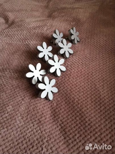 Ручка мебельная кнопка для комода тумбочки