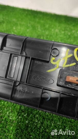 Накладка внутренняя на порог Ford Mustang