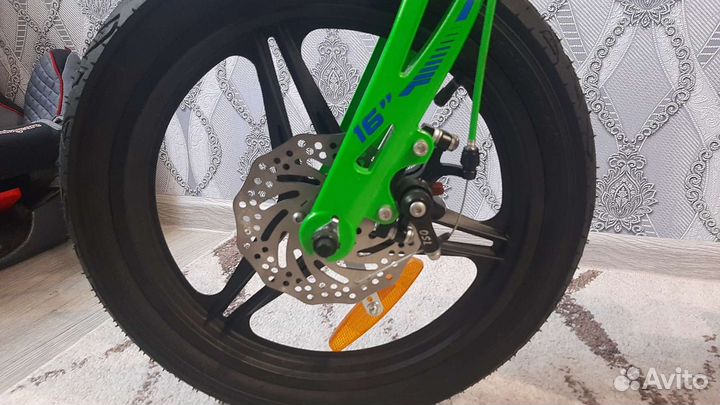 Детский велосипед 16