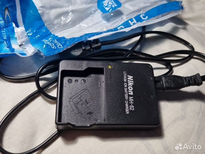 Зарядное устройство для Nikon MH-62 Coolpix