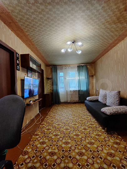 3-к. квартира, 47,6 м², 2/5 эт.