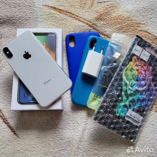iPhone X, 256 ГБ