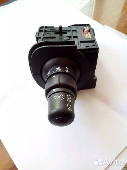 Падрулевой переключатель света и поворотов