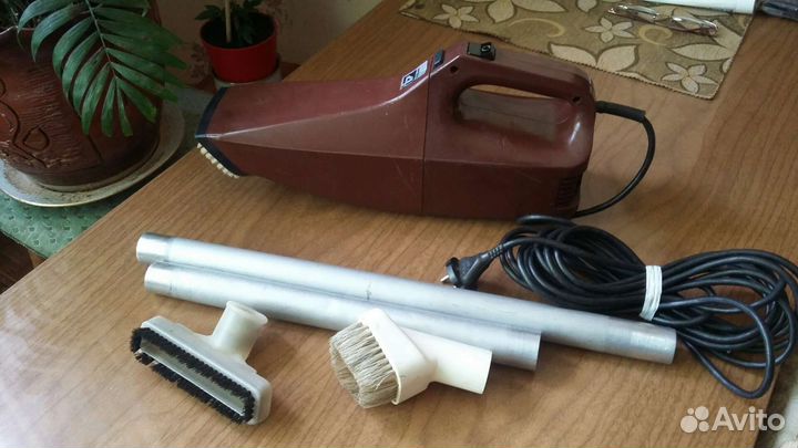 Ручной пылесос 