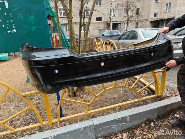 Задний бампер