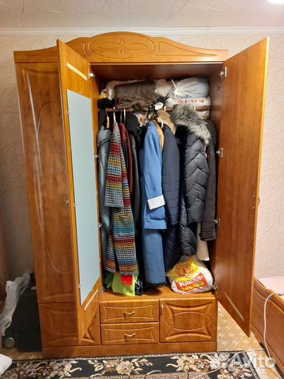 Шкаф для одежды бу