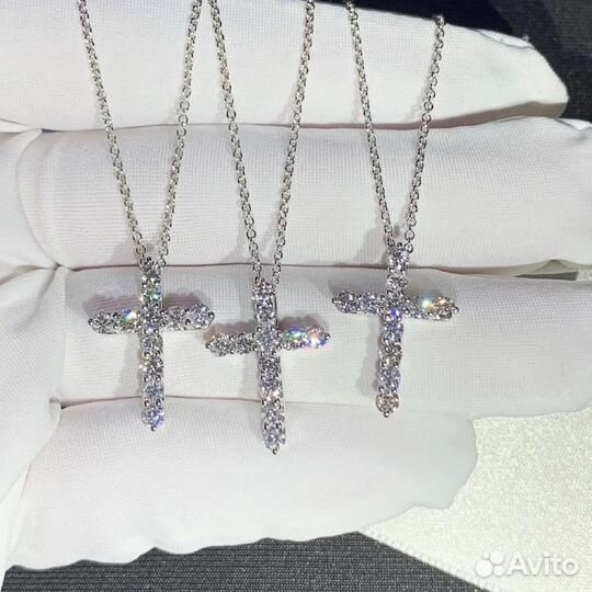 Tiffany Подвеска-крест large 1,71 ct