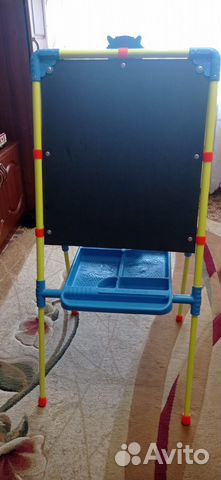 Мольберт для рисования с магнитами (буквы,цифры)