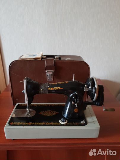 Швейная машина Подольск