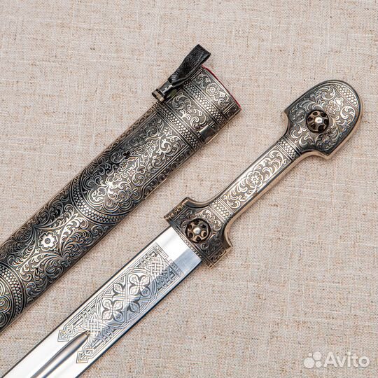 Кинжал кавказский сувенирный (ножны - мельхиор) 01