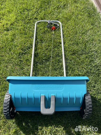 Сеялка ручная