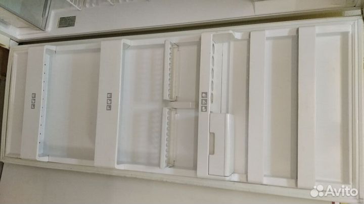 Холодильник stinol