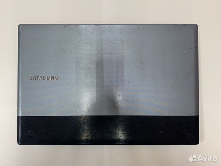 Крышка матрицы ноутбука samsung rv515