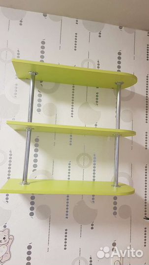 Письменный стол для школьника